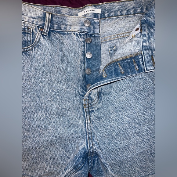 PacSun 90s Girlfriend Denim Shorts Light Wash Size 31 - Picture 5 of 6